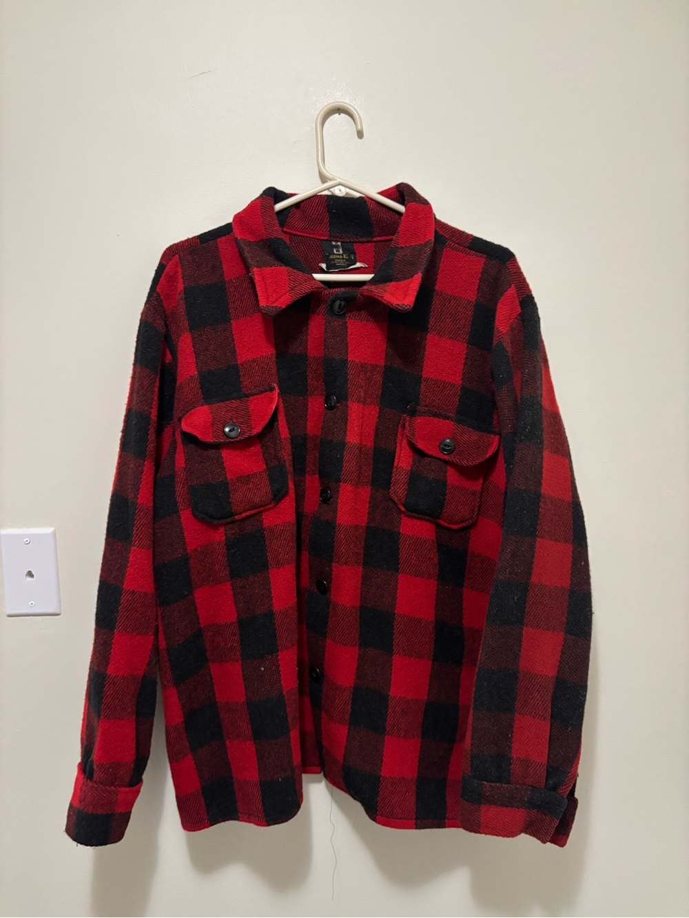 Vintage Thermo-King (Selfast Mfg. Co. Montreal) Red & Black Buffalo Plaid